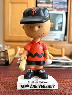 Charlie Brown 2017 SF Giants Bobblehead 50th Anniversary Peanuts