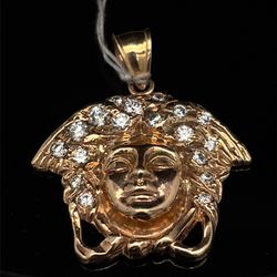 10KT Yellow Gold Diamond Versace Pendant 6.80g .8CTW VS Diamond 136710/3