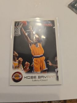 Kobe bryant fleer focus 1999