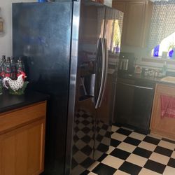 Appliance Refrigerator