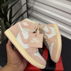 Air Jordan 1 Washed Pink