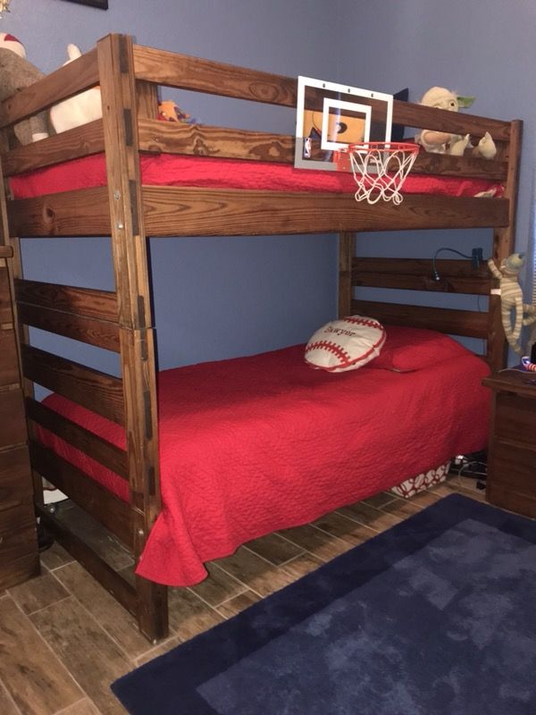 Barn Door Twin Bunk Bed For In Lake Worth Fl Offerup Barn Door Twin Bunk Bed