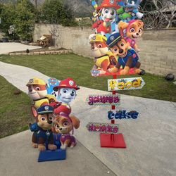 PAW PATROL STAND CUT OUTS DECOR