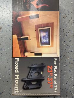 Flat screen tv wall mount