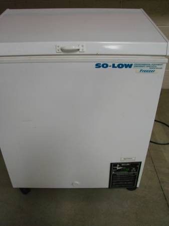 So-Low Chest Style 5 cu.ft., Freezers CH40-5