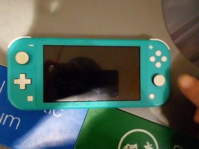 Nintendo Switch Lite (W/ 128gb MicroSDXC)