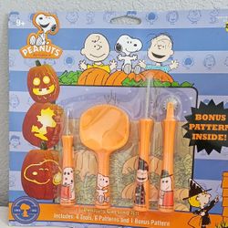Brand New Peanuts Carving Kit $10 Pick Up Only In Bakersfield In The 93308 Area No Holds