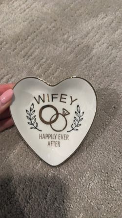 Wifey Jewelry Dish