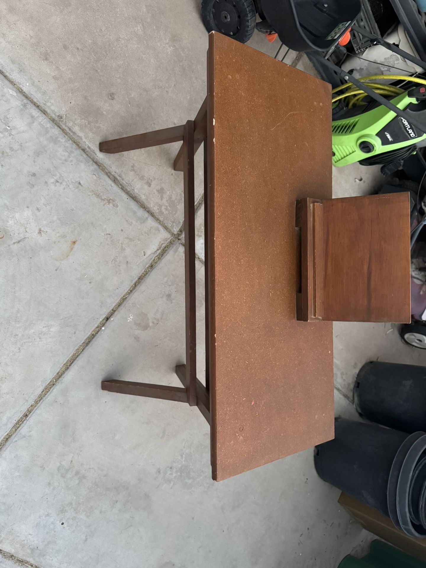 Electric Piano Table