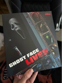 Mezco Ghostface
