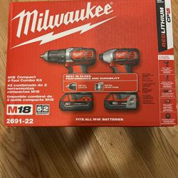 Milwaukee M18 Compact 2-Tool Combo Kit