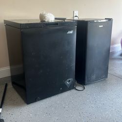 Deep Freezer And Mini Fridge 