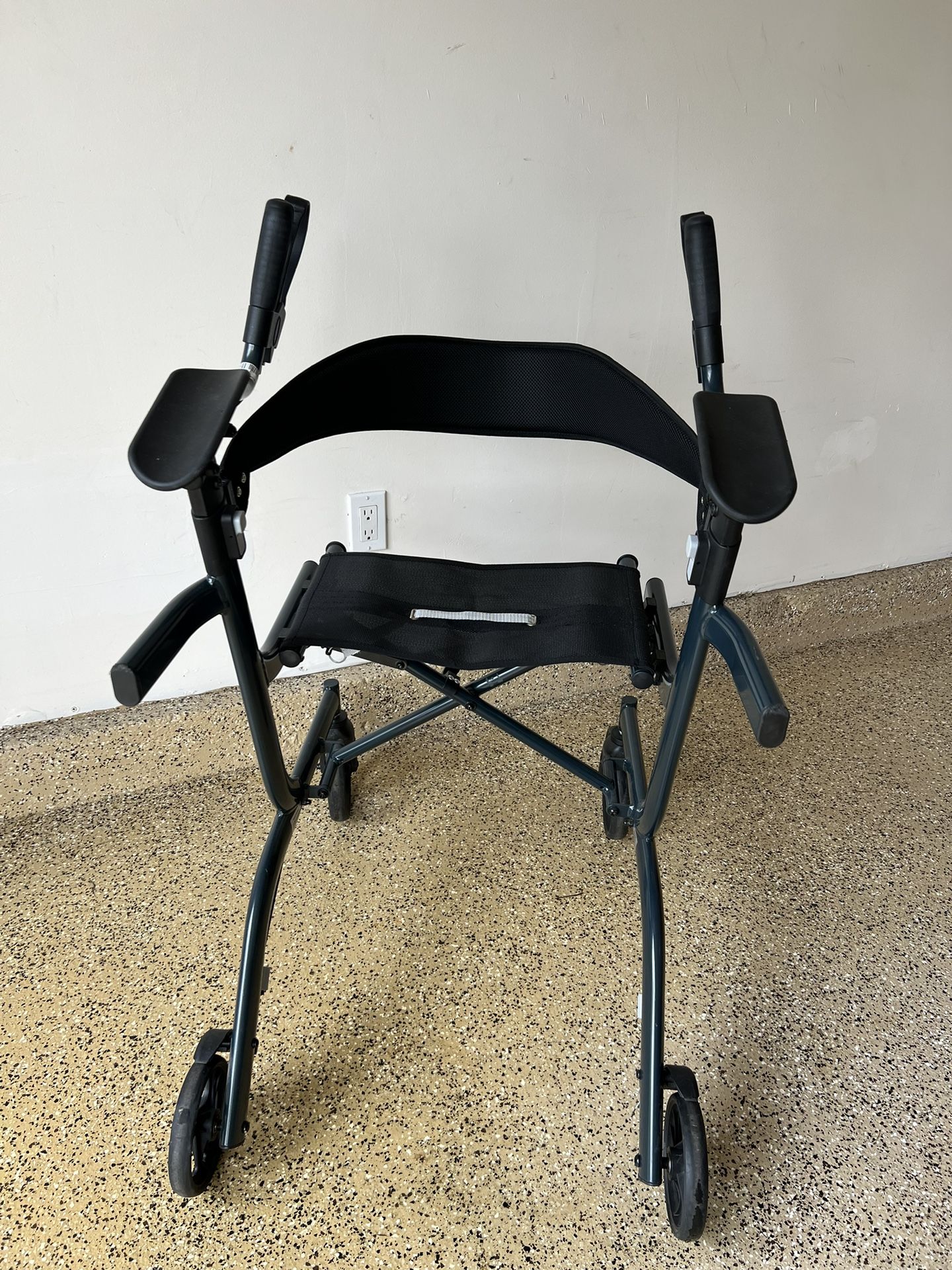 Upwalker Lite - Adult / Senior Walker