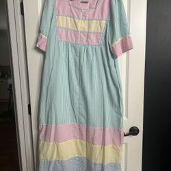 Vintage ZipUp Nightgown❤️