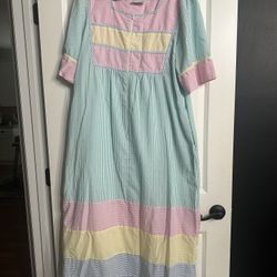 Vintage ZipUp Nightgown❤️