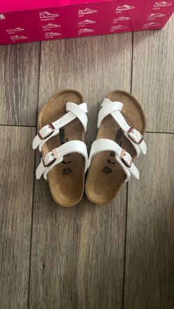 Brand New: Birkenstock Kids Size: 26 Aka 8.0