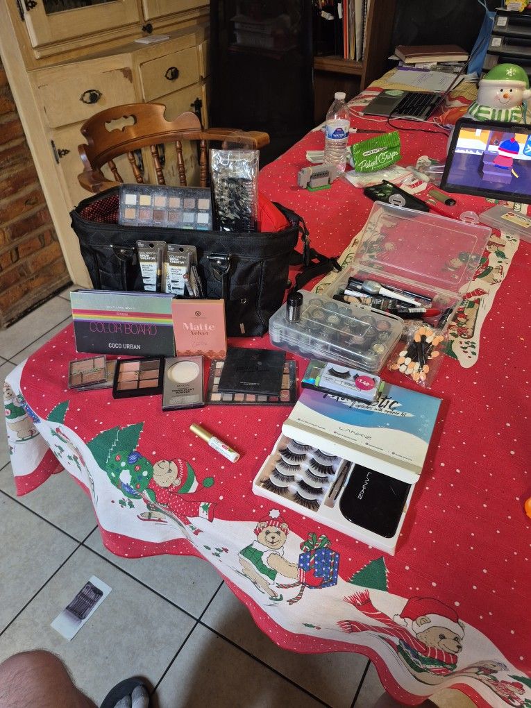 Make Up Kit Plus Bag