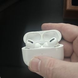 Apple AirPods Pro