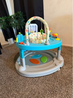 Walker/Entertainment center