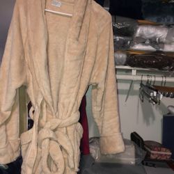 New Ladies Robes/ Matching Blanket 