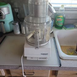 Cuisinart Custom 14 Food Processor 