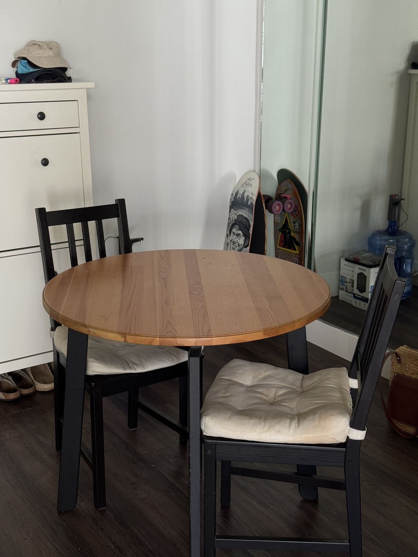 Dining Table + 2 Chairs