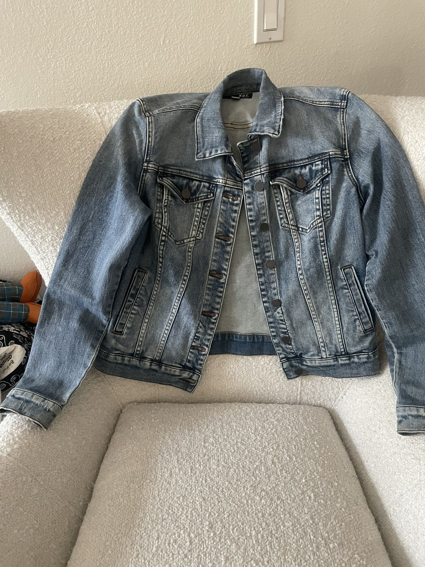 Cropped KUT denim jacket