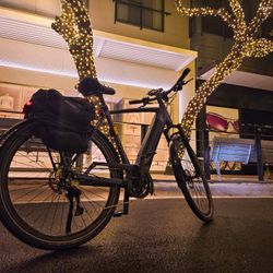 Gazelle ultimate t10+ high step used, low mileage, ebike fast, high quality parts