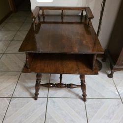 Vintage 
Antiques solid wood end table $98
23" to table
Sanded, stained and gloss to refinish
Pick up in Harlingen, I live near Walmart
Antiques, Tele