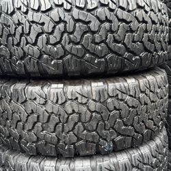 Set Of Tires (4) LT265-70-17 Bfgoodrich All Terrain Ko2