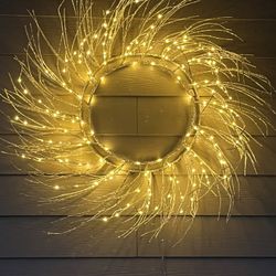 Light Up Wreath