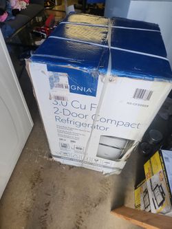 REFRIGERATOR