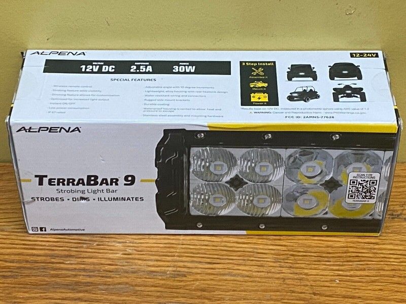 TerraBar 9 strobbing light bar