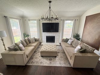 Luxury 2 Sofa Set + Ottoman