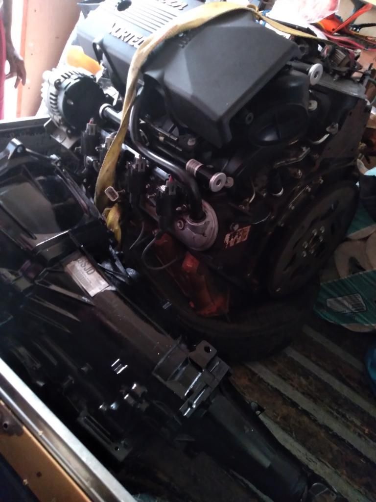 6.0L Vortec W/4L60e ($2500 OBO)