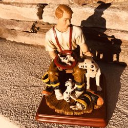 wo Firman Statues NWT By  Red hats of courage