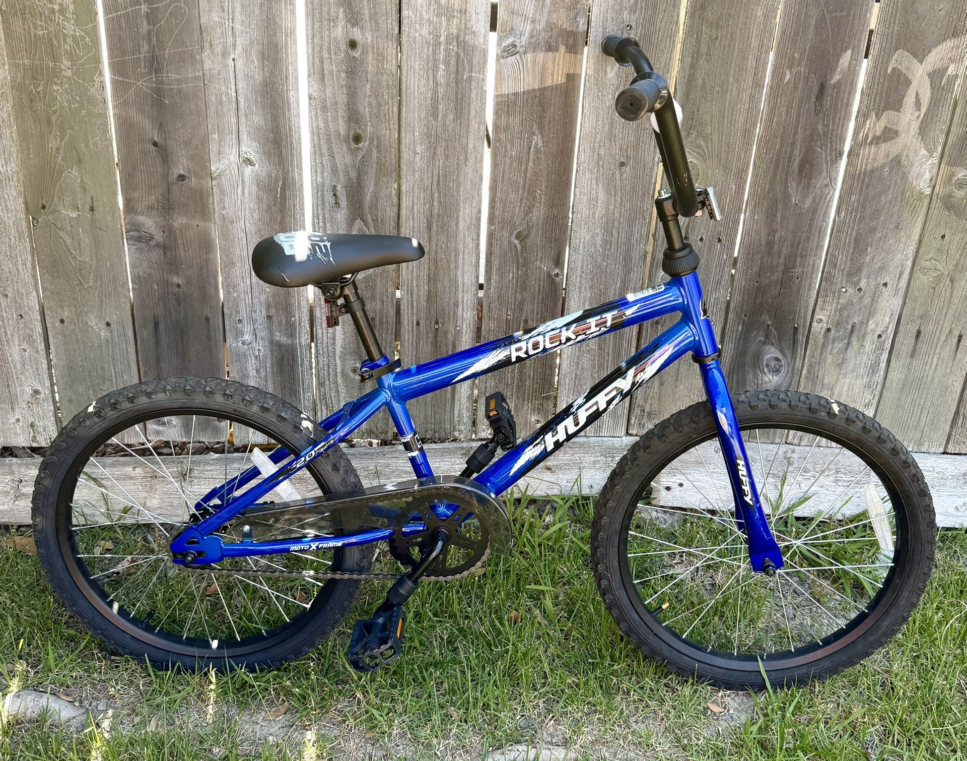 Huffy Rock It 20" Kids Bike Fits Riders 4’2" - 5’ Blue - Like NEW