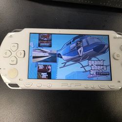 Playstation Psp 1000 White Series Mod--ded Video Game Console