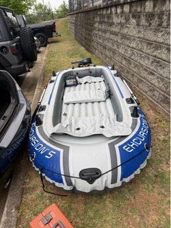 Intex Excursion 5 Inflatable Boat + Newport 55lb Trolling Motor + Battery (Full Setup)