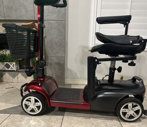 4 Wheel Light Weight Scooter For Adults *NEW*