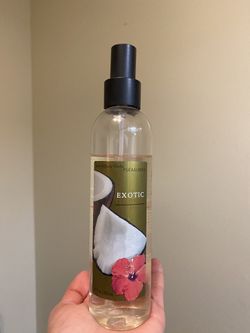 Exotic Coconut Spray - Bath & Body Works