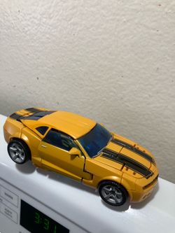Transformers deluxe bumblebee