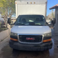 2007 Gmc Box Truck