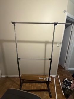 Free garment rack