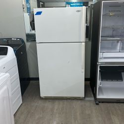 Whirlpool Top And Bottom Refrigerator