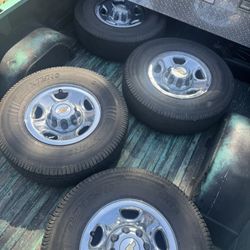 8x6.5 Chevy Silverado Wheels And Tires 