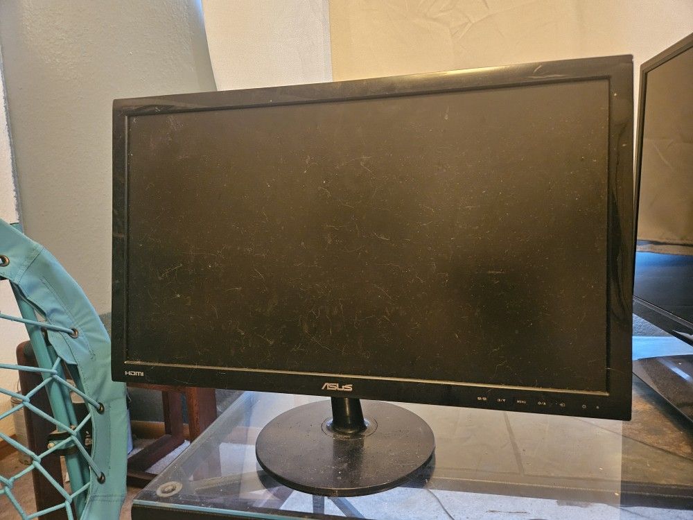 Medium Monitor