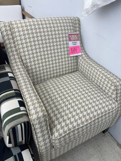 Accent Chair Cash