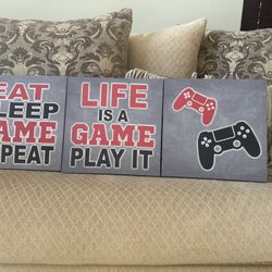 Gaming Wall Art Set - Red And Black 
