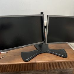 Dual Acer 26in Monitors With Stand